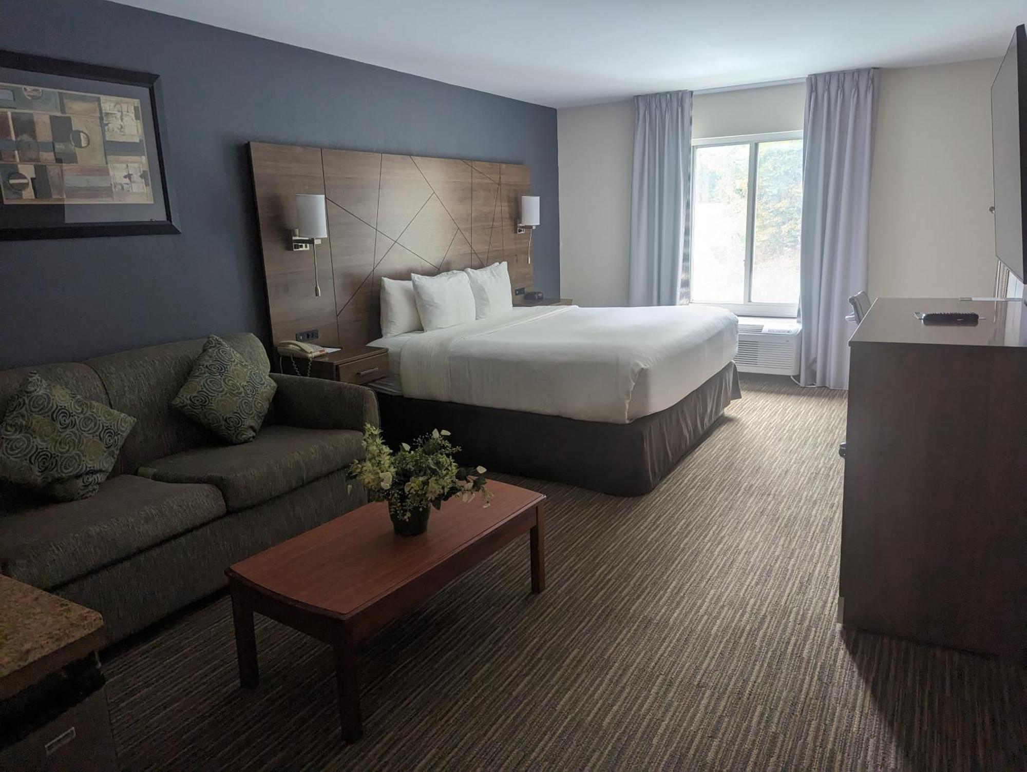 Quality Inn & Suites Northampton - Amherst Buitenkant foto